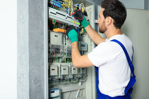 Best Licensed Electrician  in Blackshear, GA
